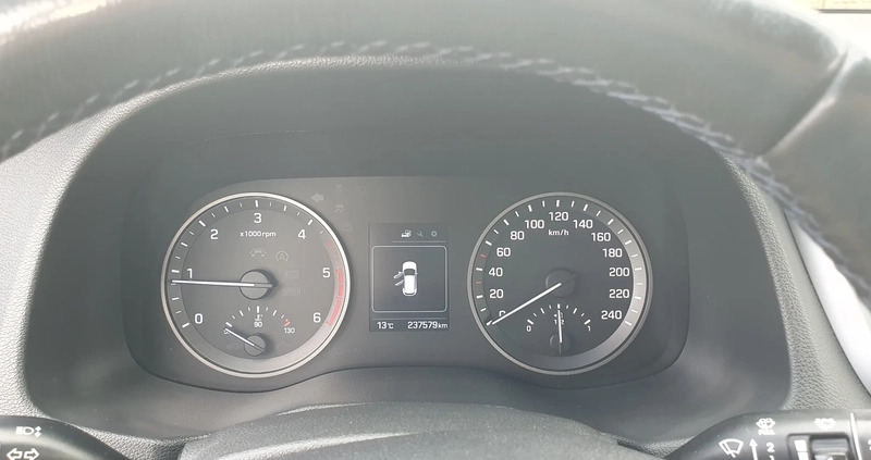 Hyundai Tucson cena 47900 przebieg: 238579, rok produkcji 2015 z Goleniów małe 56